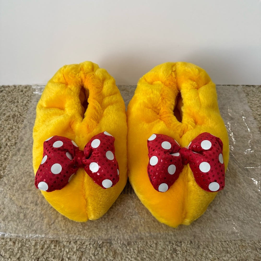 Disney Parks Minnie Mouse Slippers